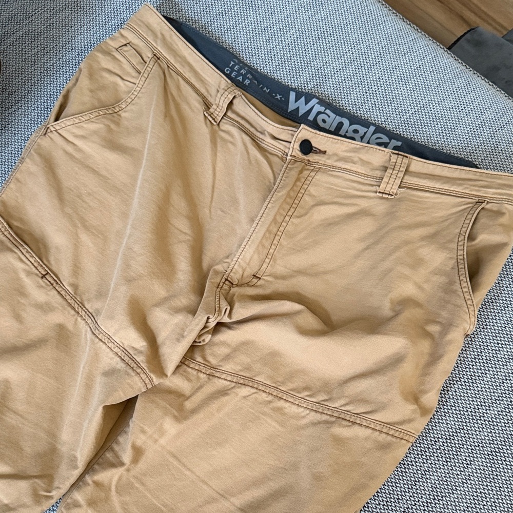 Wrangler Light Brown Casual Pants 40 x 30